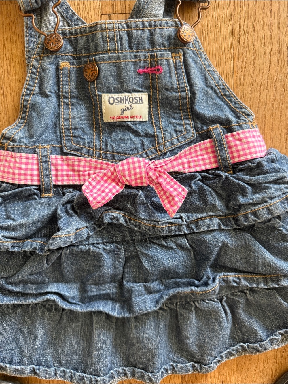 OshKosh B'gosh Blue Denim Ruffle Overall Dress with Pink Gingham Belt 18 months - Picture 2 of 4